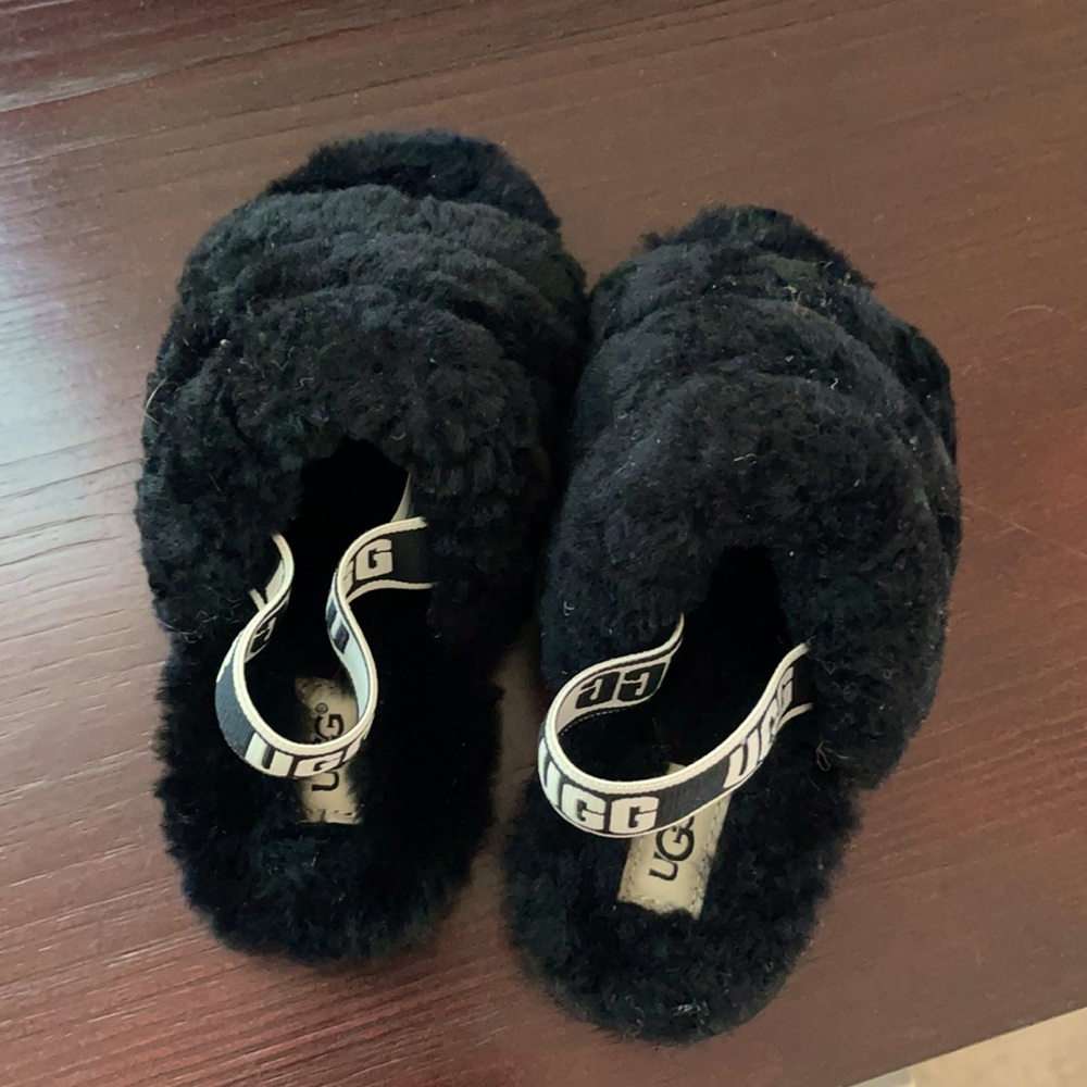 UGG ‘ s   For kids